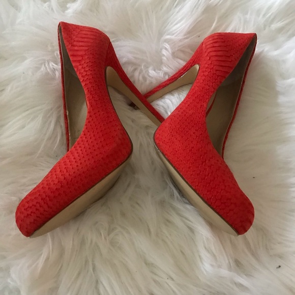 Comfy cute pumps! - Picture 2 of 6